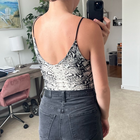 Snakeskin Bodysuit - Picture 3 of 6